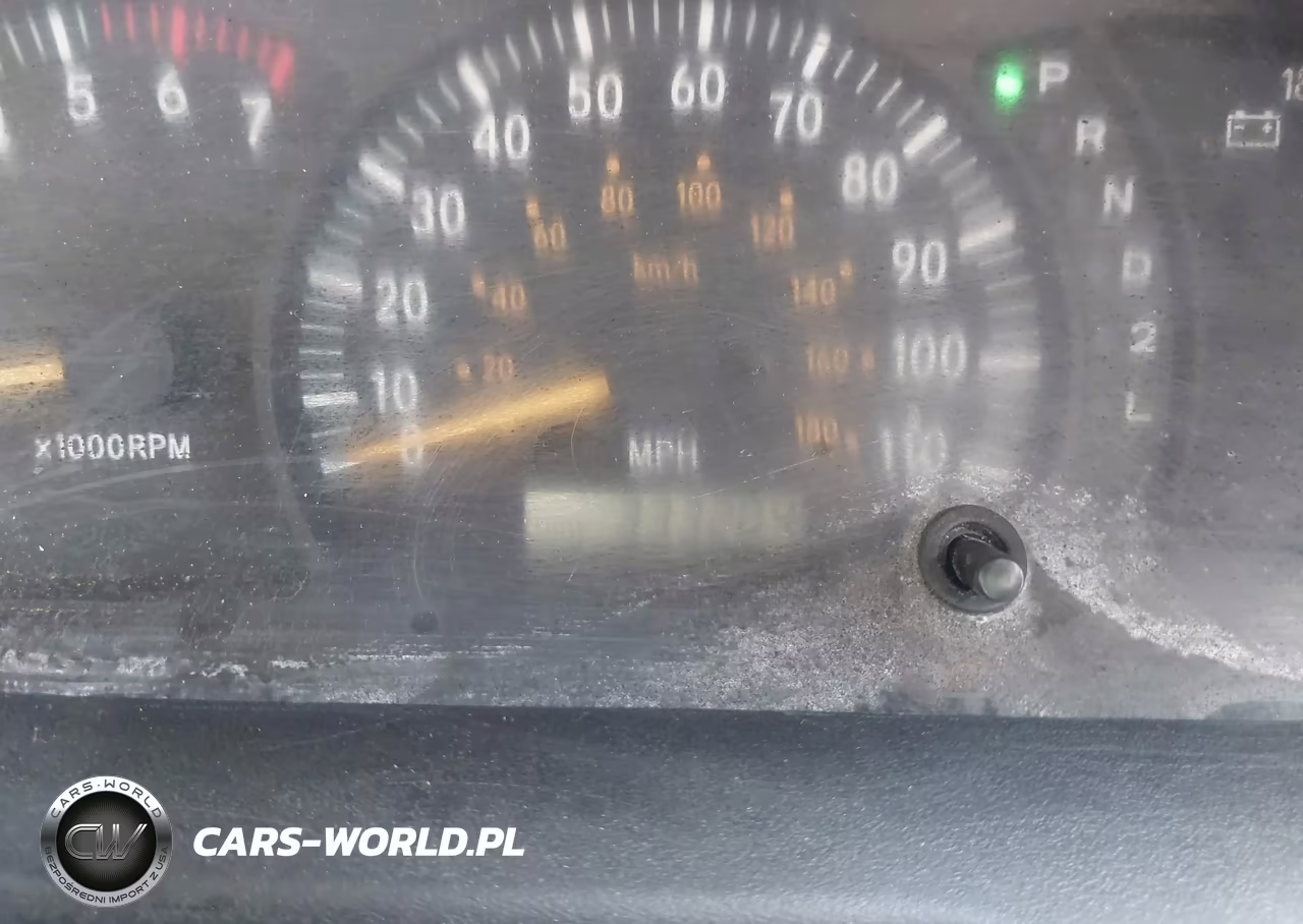 2000 Toyota Tundra Ltd V8 VIN:5TBBT4819YS019989 - 12