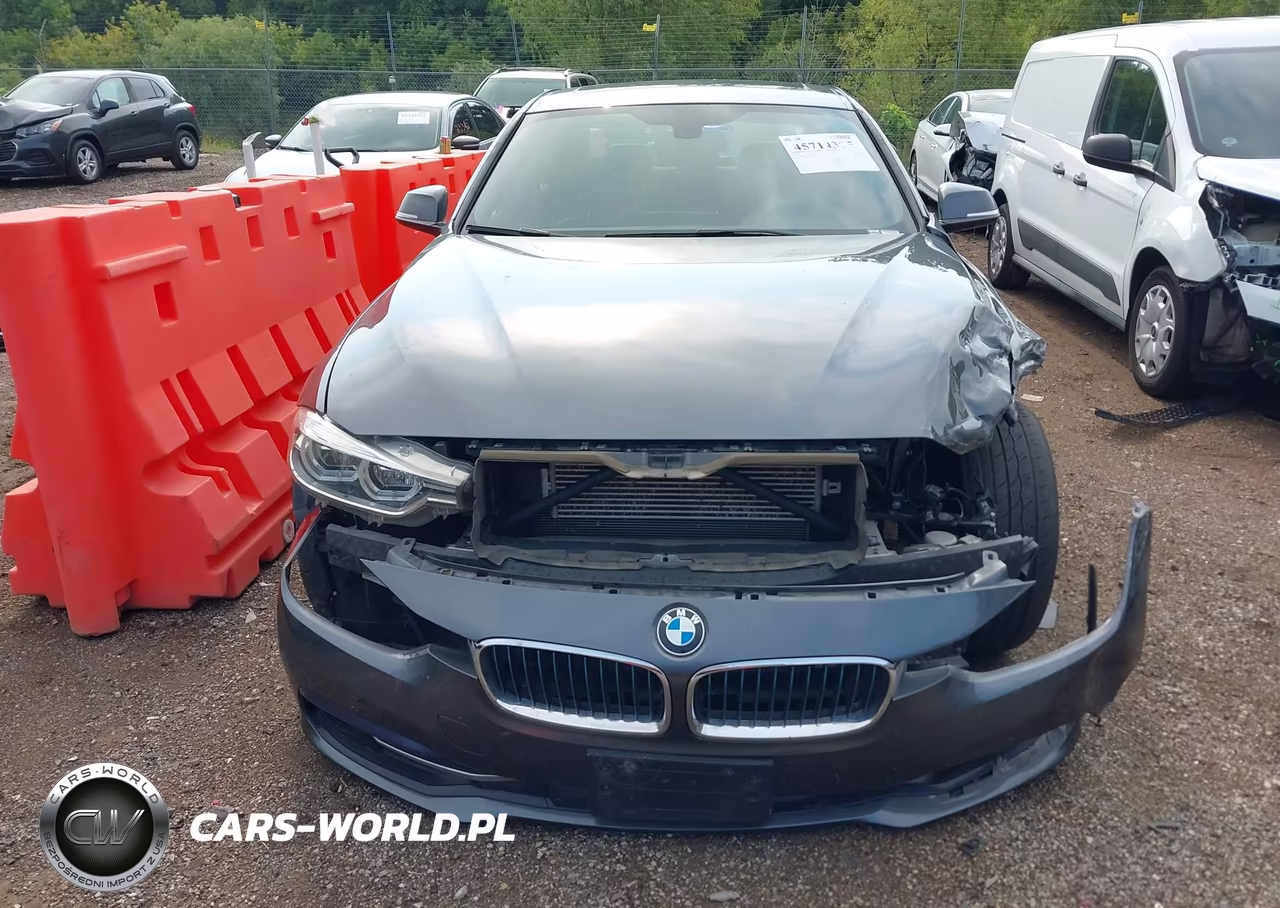 2018 BMW 330E Iperformance VIN:WBA8E1C58JA756590 - 12