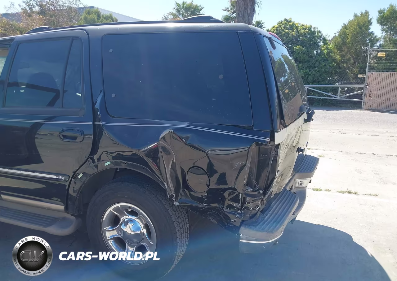 2001 Ford Expedition Eddie Bauer VIN:1FMEU17W01LB39079 - 6