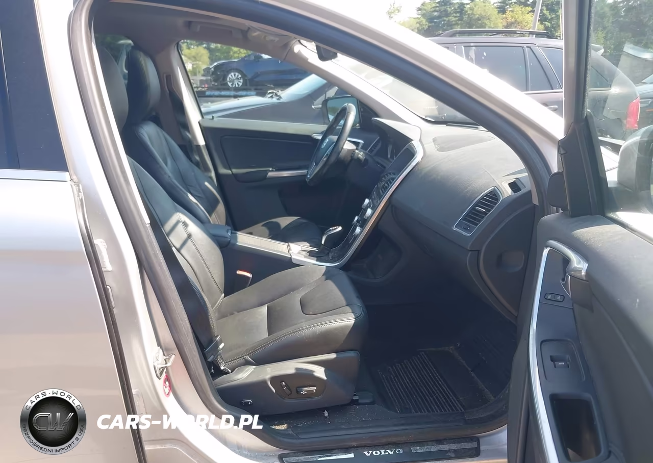 2016 Volvo Xc60 T5 Platinum VIN:YV4612RM7G2809113 - 5