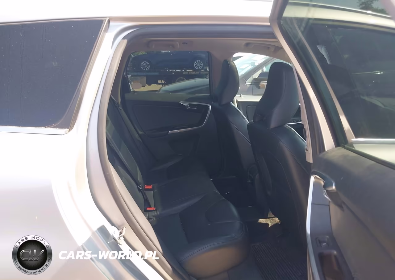 2016 Volvo Xc60 T5 Platinum VIN:YV4612RM7G2809113 - 8