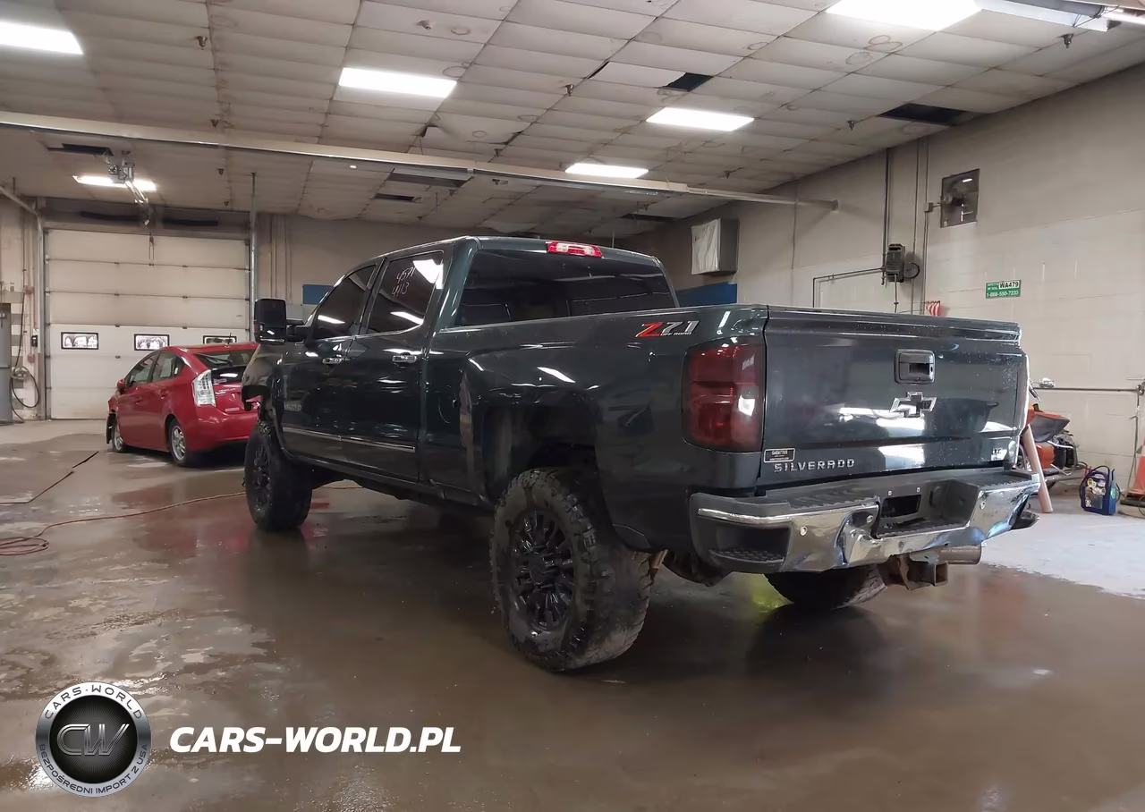 2018 Chevrolet Silverado 2500Hd Ltz VIN:1GC1KWEY3JF109812 - 3