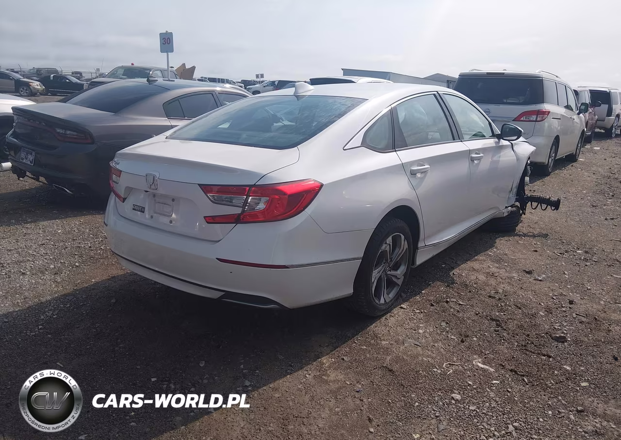 2018 Honda Accord Ex-L VIN:1HGCV1F5XJA240855 - 4