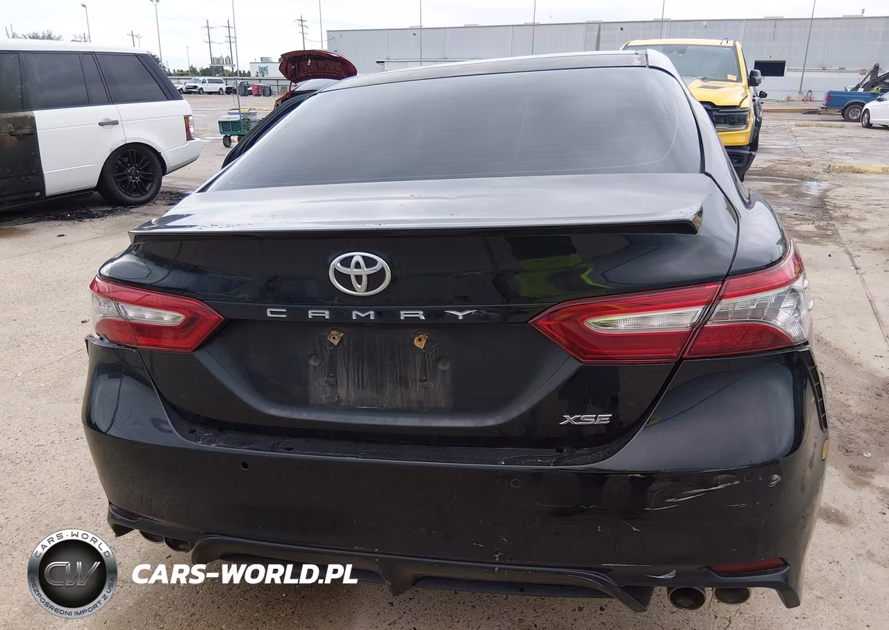 2018 Toyota Camry Xse VIN:4T1B61HK0JU106196 - 15