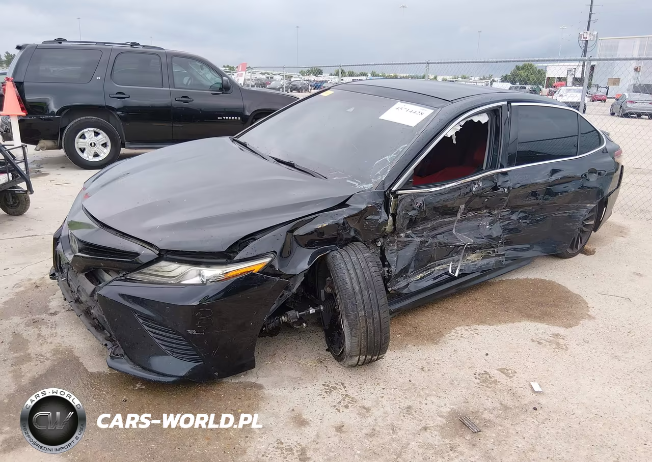 2018 Toyota Camry Xse VIN:4T1B61HK0JU106196 - 2