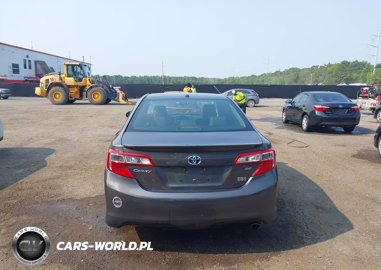2014 Toyota Camry Hybrid Se Limited Edition VIN:4T1BD1FK7EU131773 - 16