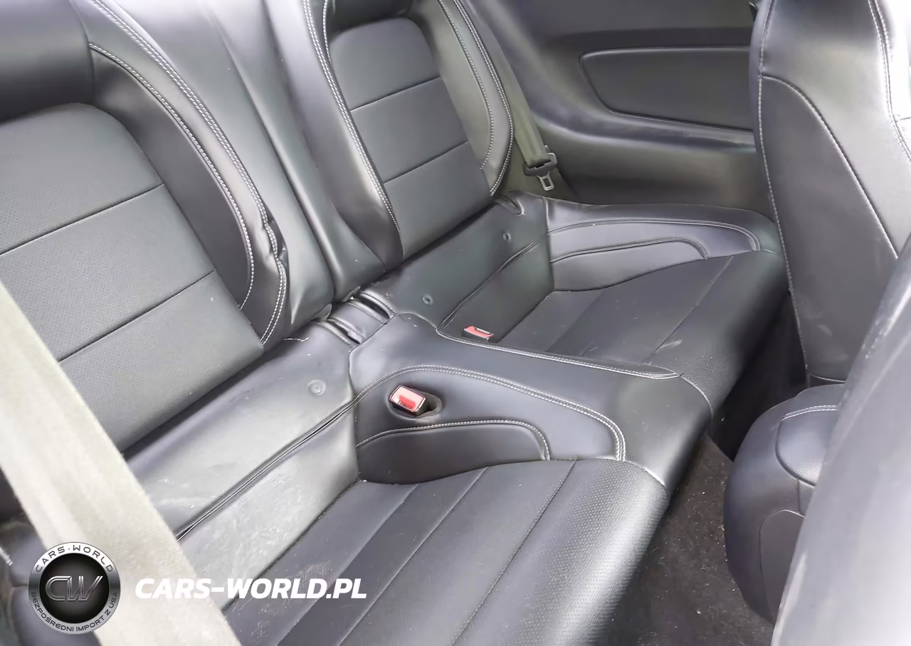2019 Ford Mustang Ecoboost Premium VIN:1FA6P8TH2K5134073 - 8