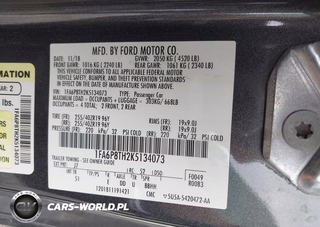 2019 Ford Mustang Ecoboost Premium VIN:1FA6P8TH2K5134073 - 9
