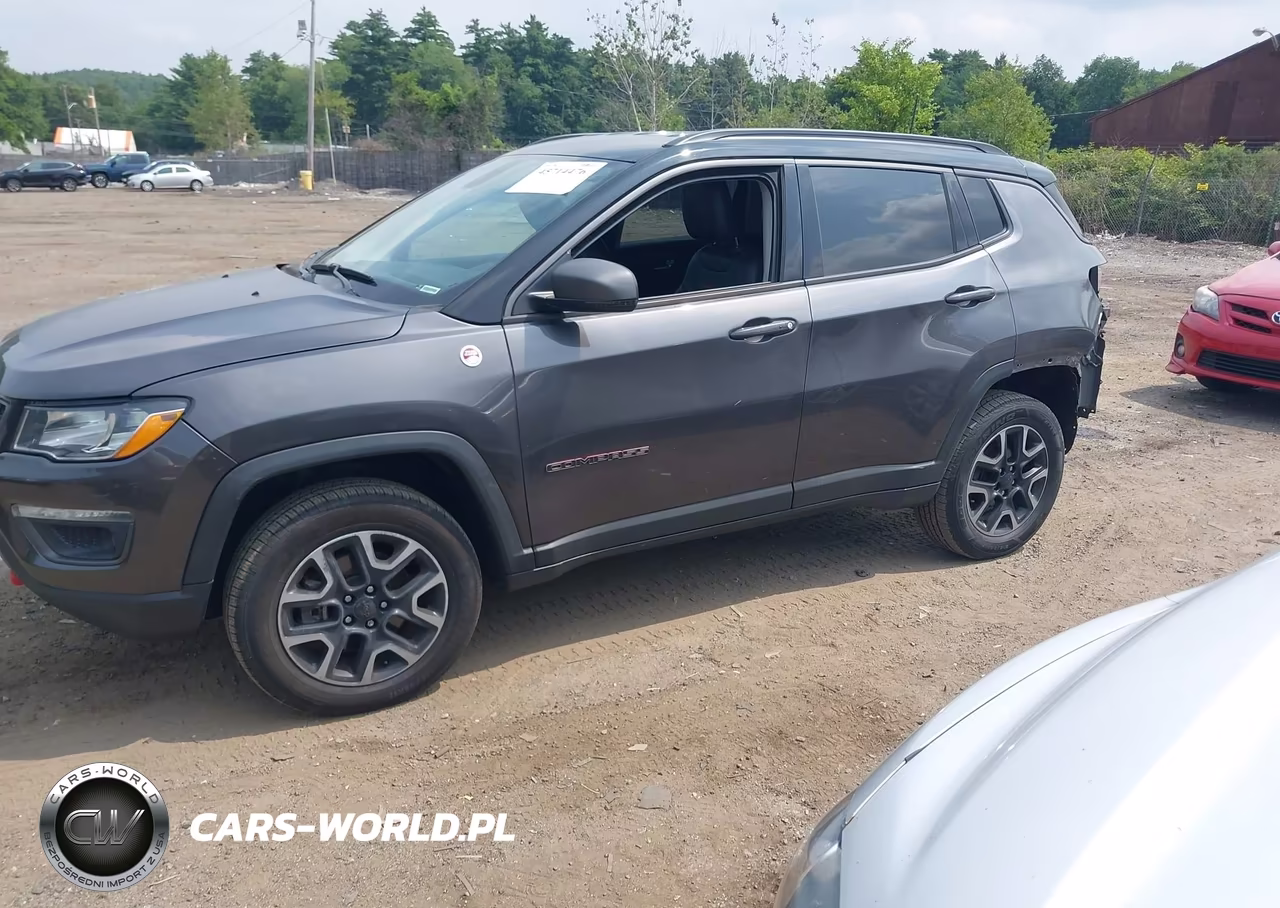 2019 Jeep Compass Trailhawk 4X4 VIN:3C4NJDDB2KT733193 - 15