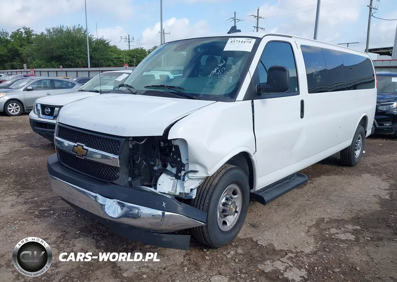 2025 Chevrolet Express Passenger Rwd 3500 Extended Wheelbase Lt VIN:1GAZGPFPXS1277115 - 2