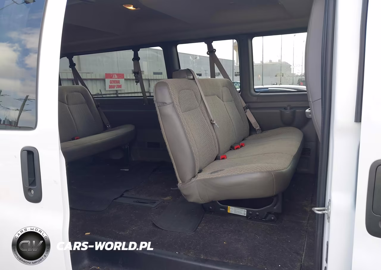 2025 Chevrolet Express Passenger Rwd 3500 Extended Wheelbase Lt VIN:1GAZGPFPXS1277115 - 8