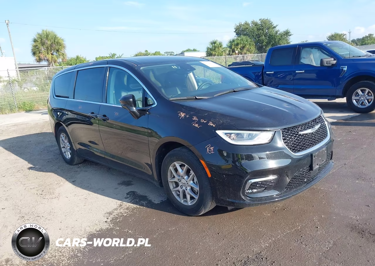 2024 Chrysler Pacifica Touring L – zdjęcie 1 z 17