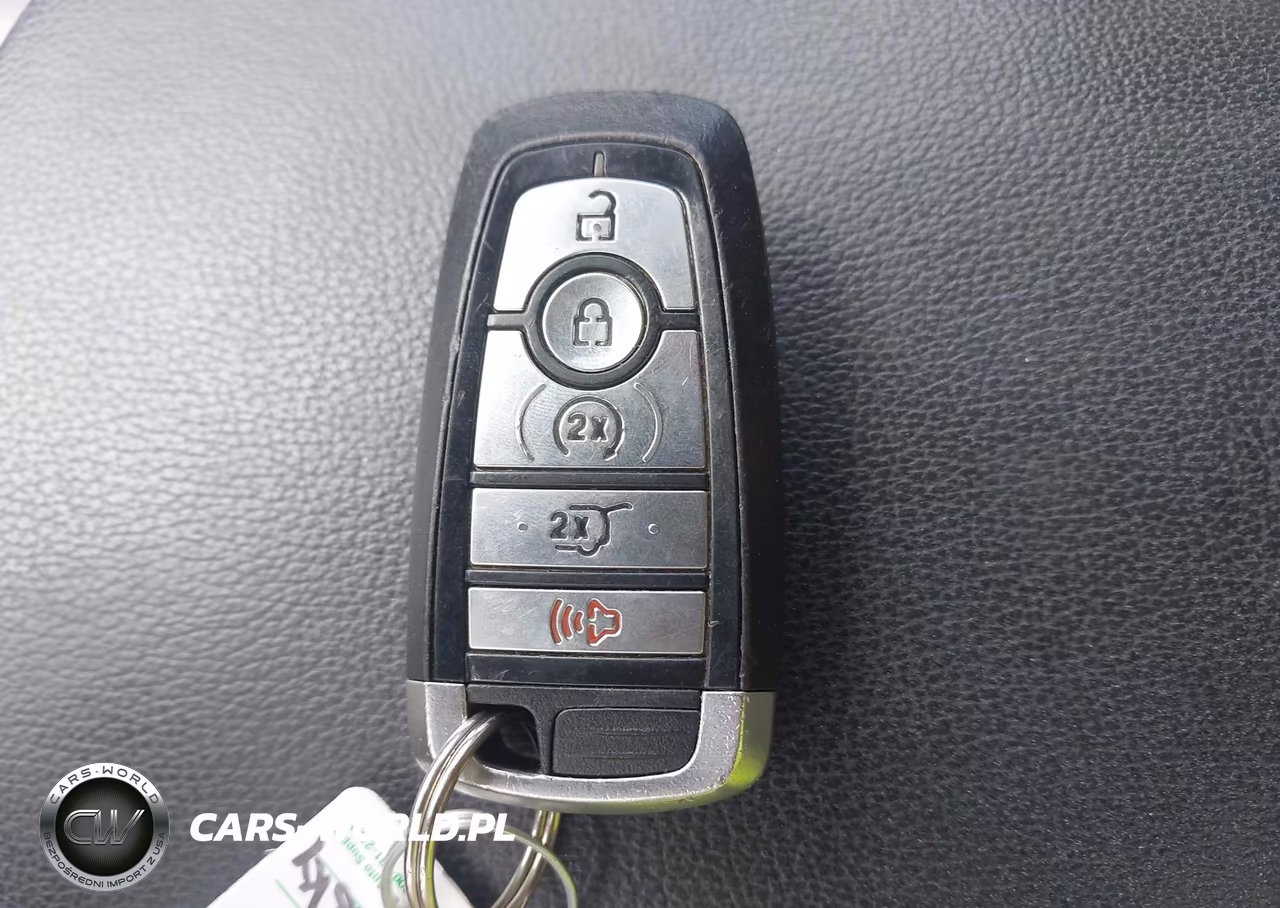 2019 Ford Explorer Sport VIN:1FM5K8GT0KGA77844 - 11