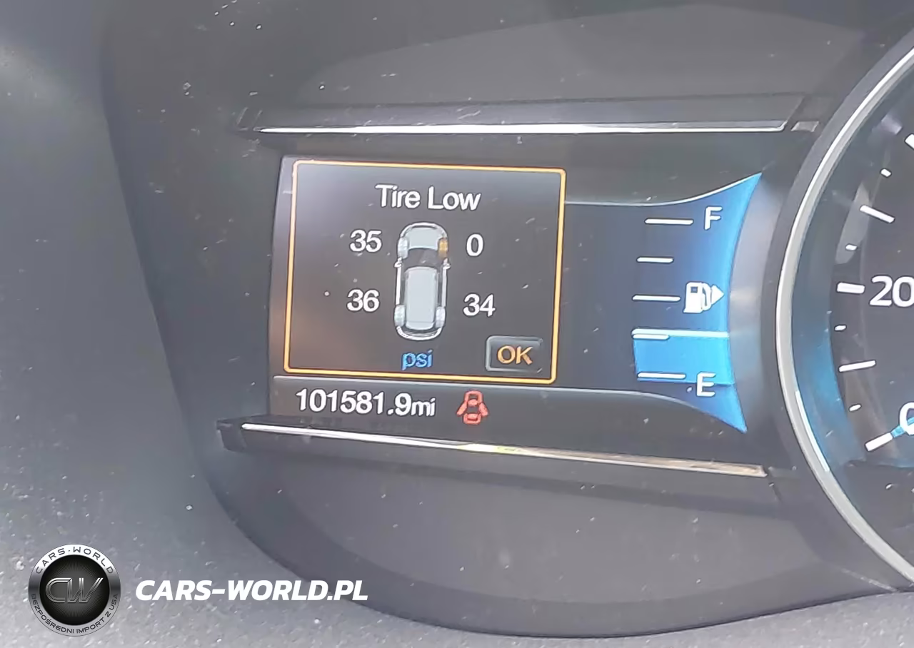 2019 Ford Explorer Sport VIN:1FM5K8GT0KGA77844 - 15
