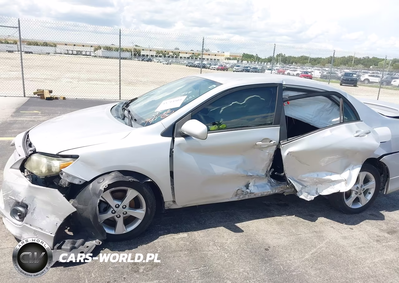 2012 Toyota Corolla S VIN:2T1BU4EE4CC865251 - 6