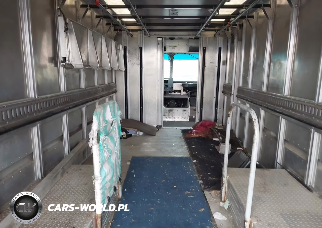 2016 Ford F-59 Commercial Stripped VIN:1F65F5KY5G0A13554 - 6
