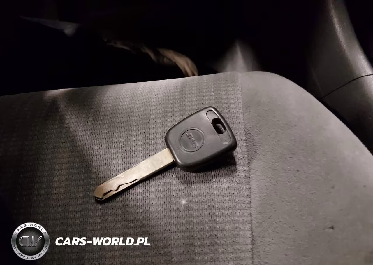 2005 Honda Accord 2.4 Dx VIN:1HGCM561X5A136377 - 11