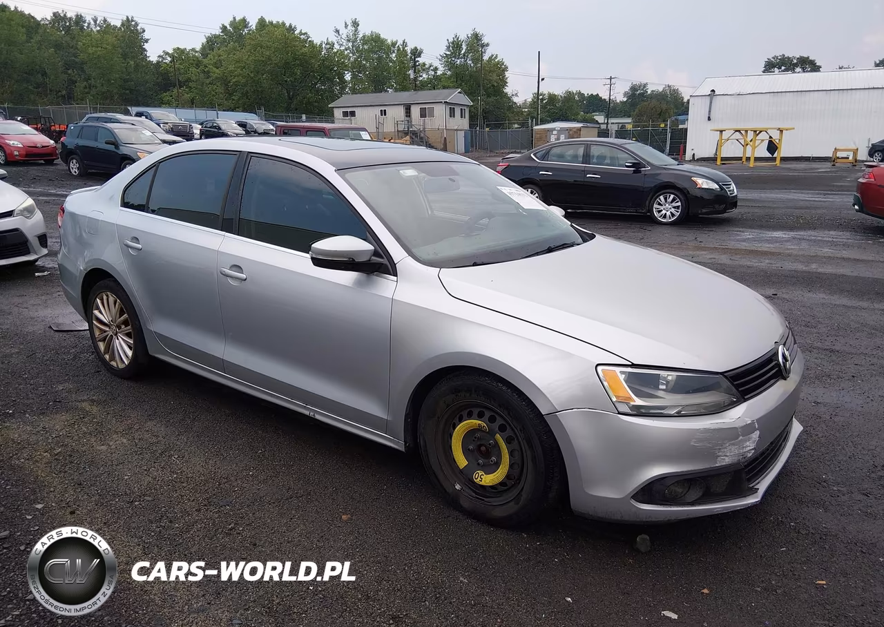 2014 Volkswagen Jetta 1.8T Sel – zdjęcie 1 z 15