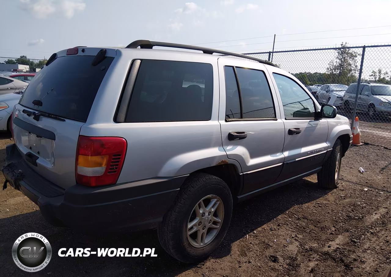 2003 Jeep Grand Cherokee Laredo VIN:1J4GW48S83C564003 - 4