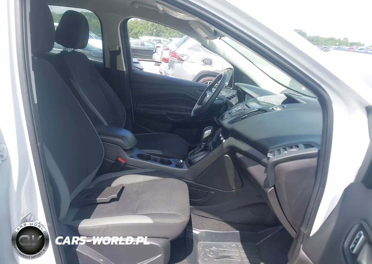 2016 Ford Escape S VIN:1FMCU0F72GUA25843 - 5