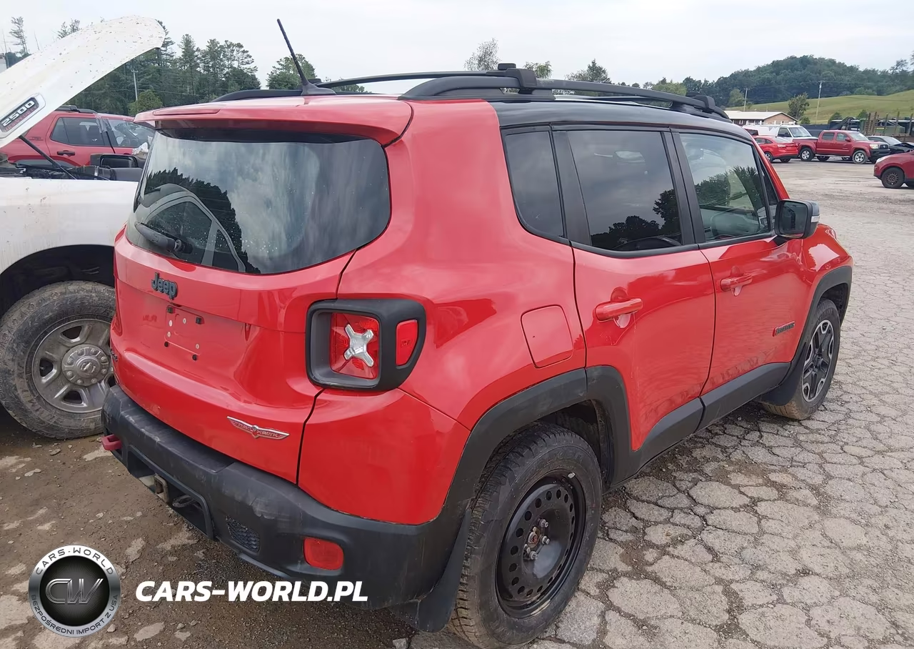 2016 Jeep Renegade Trailhawk VIN:ZACCJBCT4GPD71517 - 4
