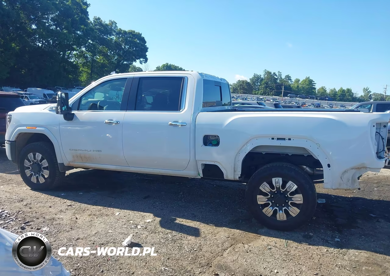 2026 GMC Sierra 2500 Hd , Standard Bed, Denali, 4Wd VIN:1GT4UREY1TF109478 - 17