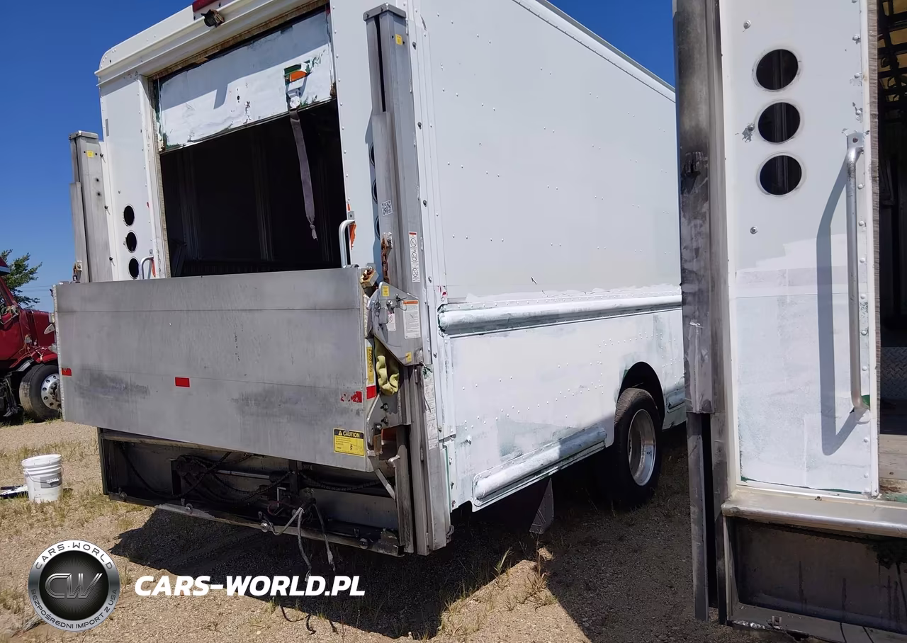 2016 Ford F-59 Commercial Stripped VIN:1F65F5KYXG0A13551 - 4