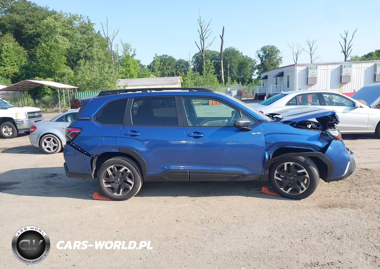 2026 Subaru Forester Premium VIN:4S4SLSE7XT3125538 - 14