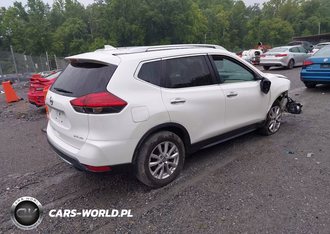 2017 Nissan Rogue Sv VIN:KNMAT2MV4HP504065 - 4
