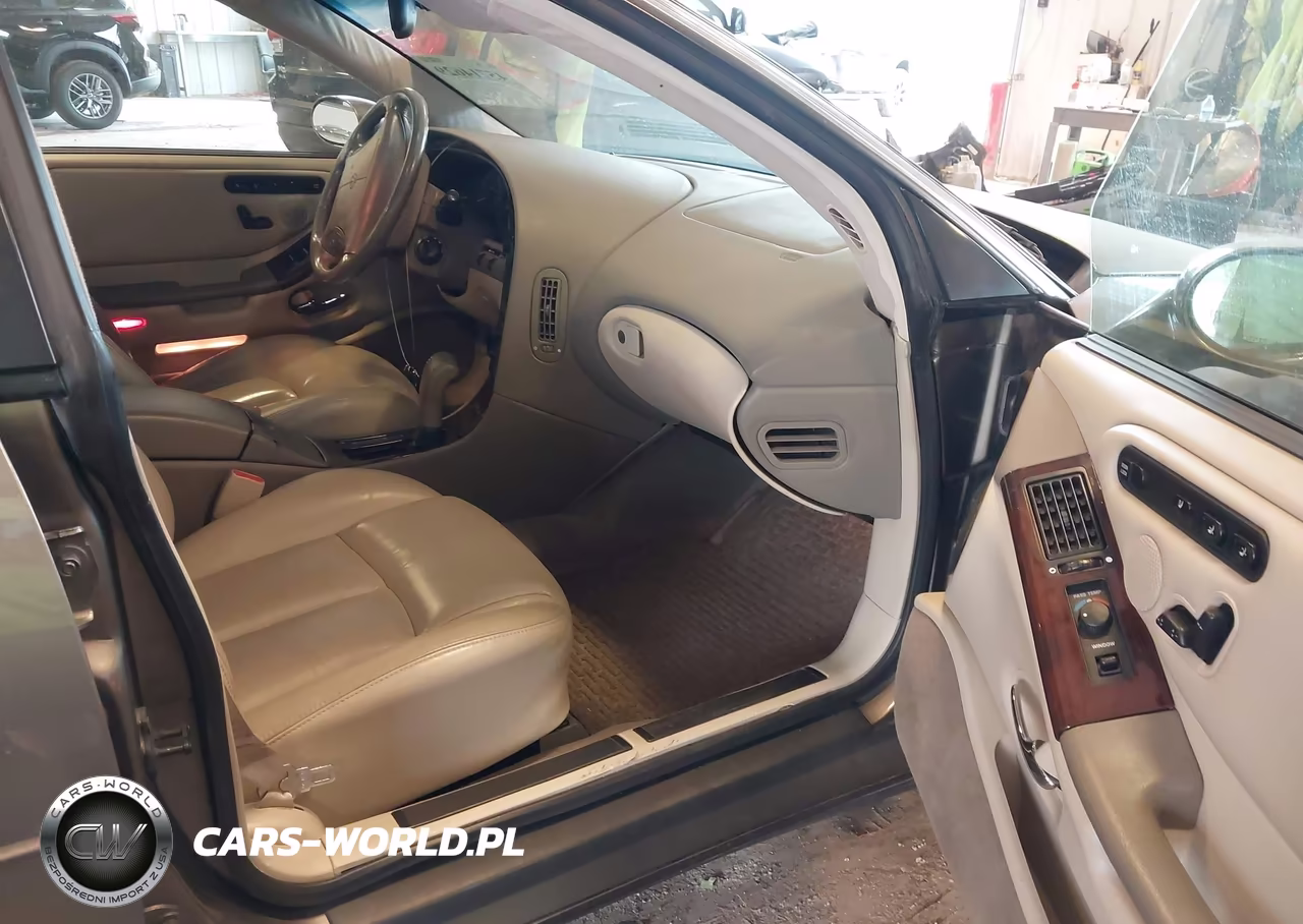 1999 Oldsmobile Aurora VIN:1G3GR62C7X4113719 - 5