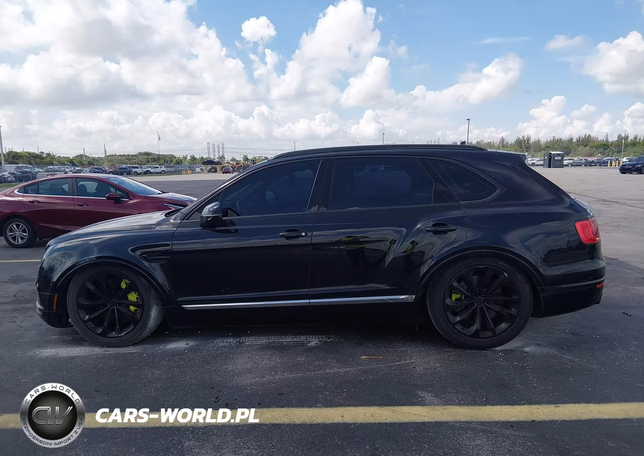 2020 Bentley Bentayga V8 VIN:SJAAM2ZV0LC030669 - 15