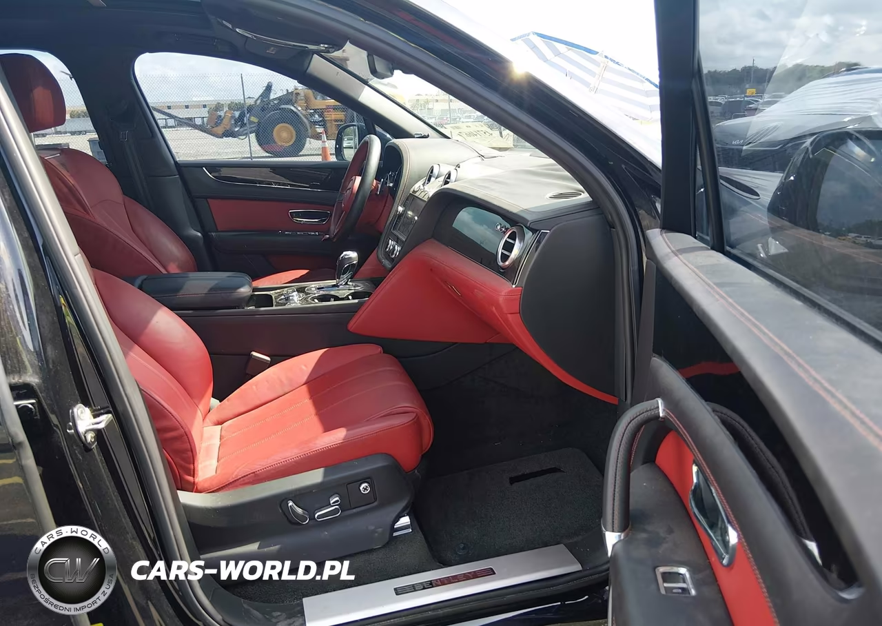2020 Bentley Bentayga V8 VIN:SJAAM2ZV0LC030669 - 5