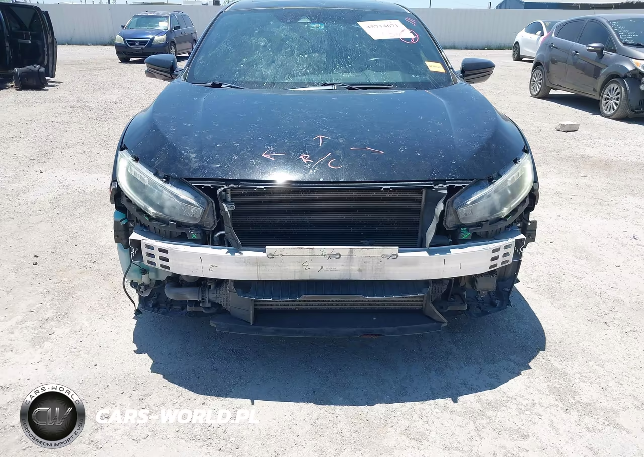2017 Honda Civic Sport Touring VIN:SHHFK7H97HU215385 - 18