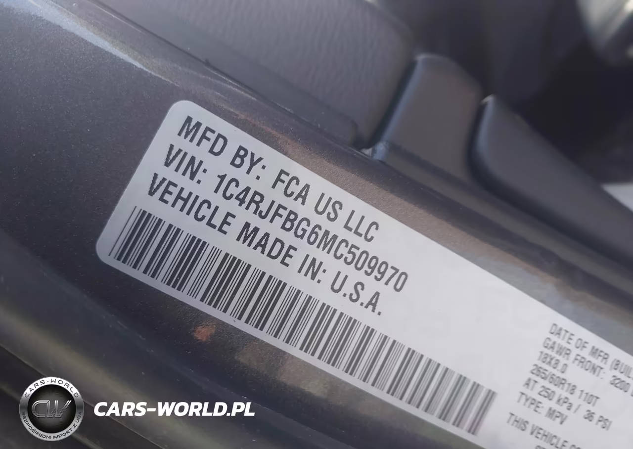 2021 Jeep Grand Cherokee Limited 4X4 VIN:1C4RJFBG6MC509970 - 9