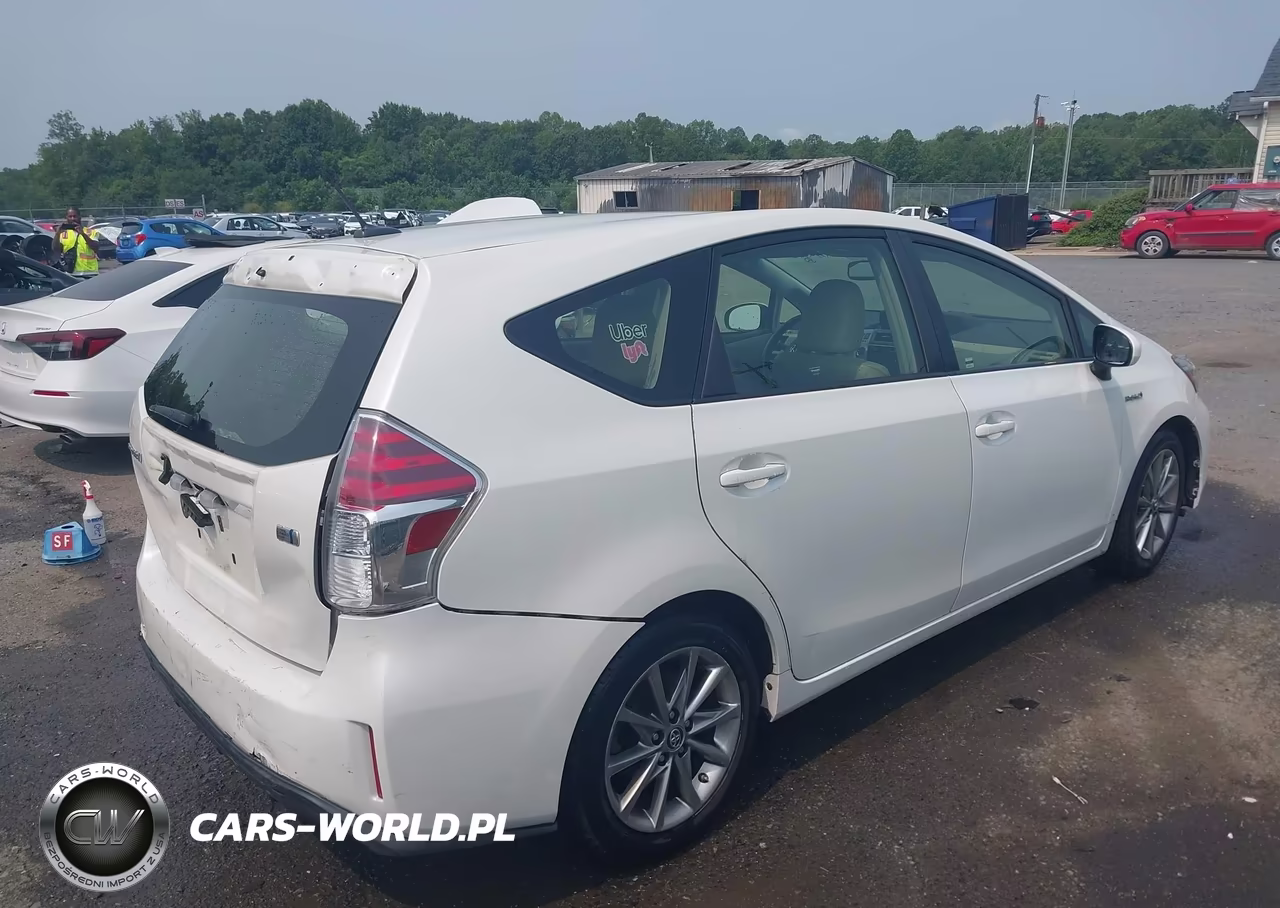 2017 Toyota Prius V Five VIN:JTDZN3EUXHJ064607 - 4