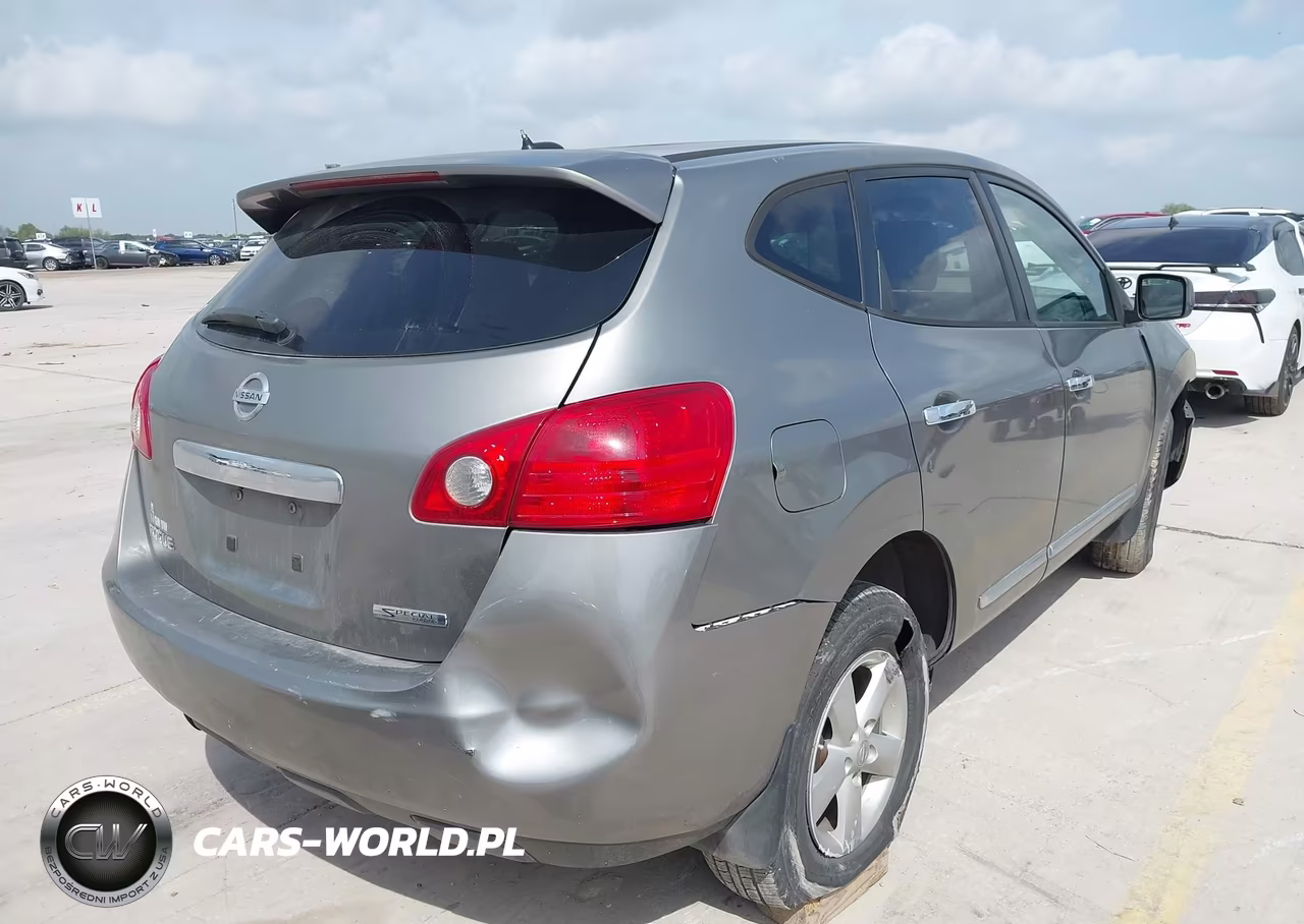 2013 Nissan Rogue S VIN:JN8AS5MT5DW549491 - 4