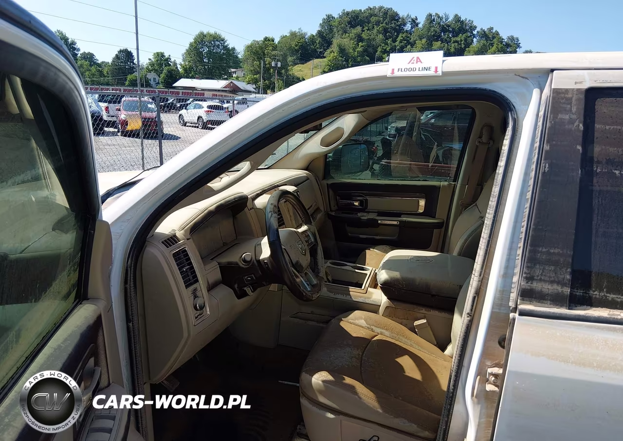 2015 Ram 1500 Laramie VIN:1C6RR7NM1FS513912 - 6