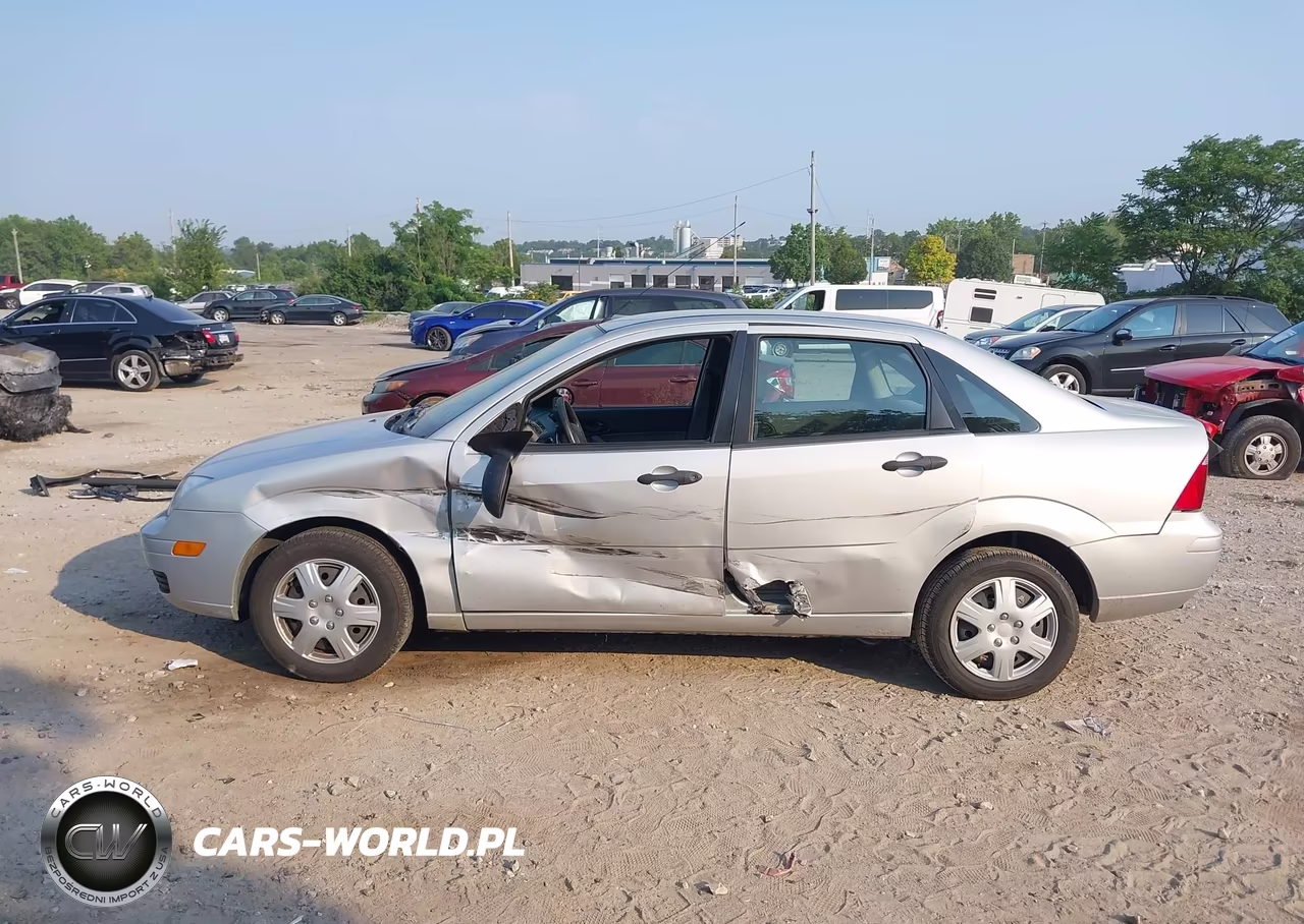 2007 Ford Focus S-Se-Ses VIN:1FAFP34N97W196479 - 13