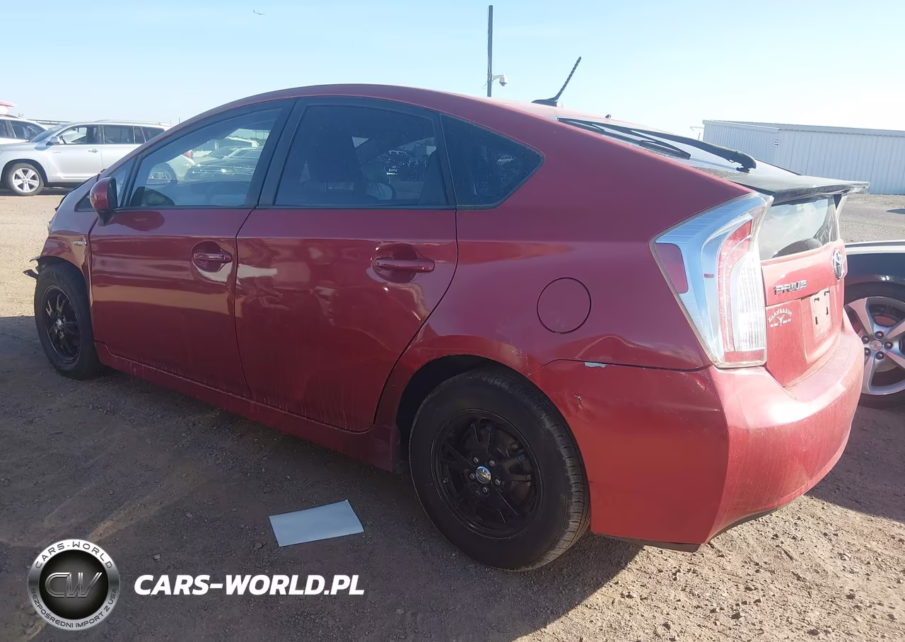 2014 Toyota Prius Three VIN:JTDKN3DU8E1774717 - 3