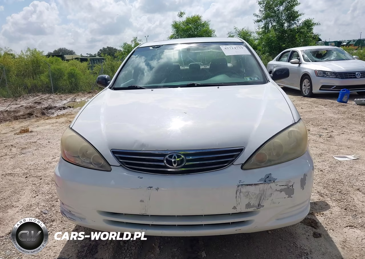 2006 Toyota Camry Le VIN:JTDBE30K463041185 - 12