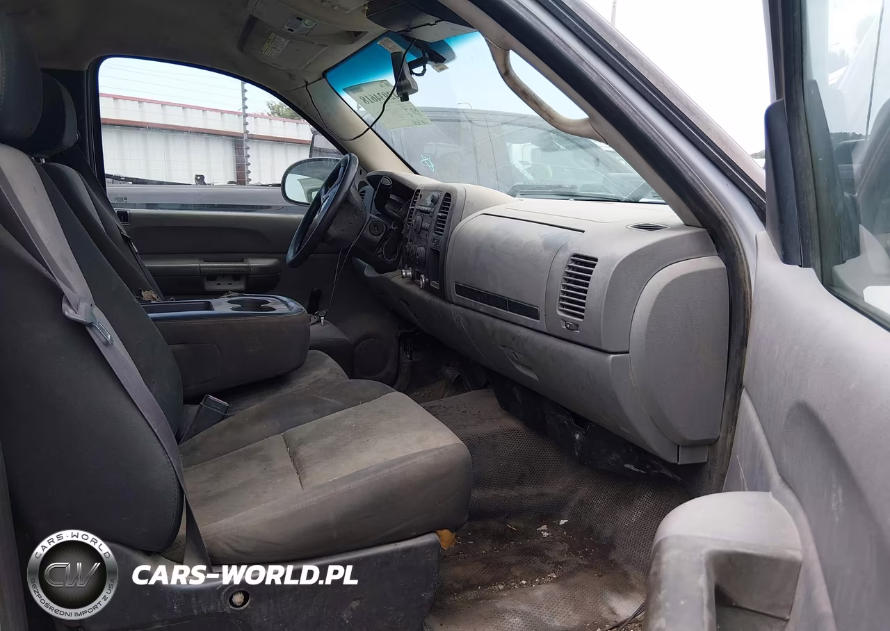 2008 Chevrolet Silverado 2500Hd Work Truck VIN:1GCHC24K68E101270 - 5