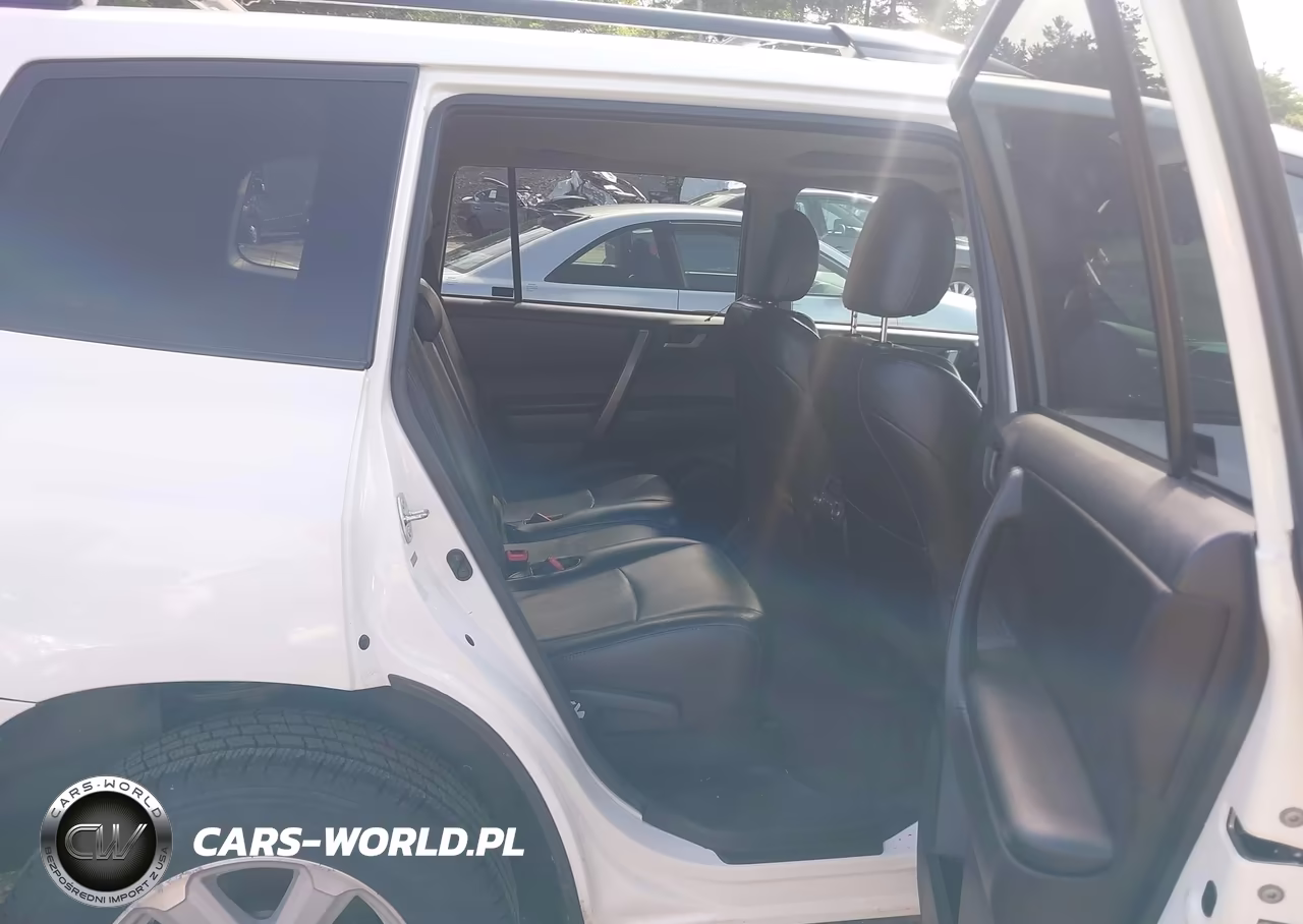 2010 Toyota Highlander Se V6 VIN:5TDJK3EH1AS039208 - 8