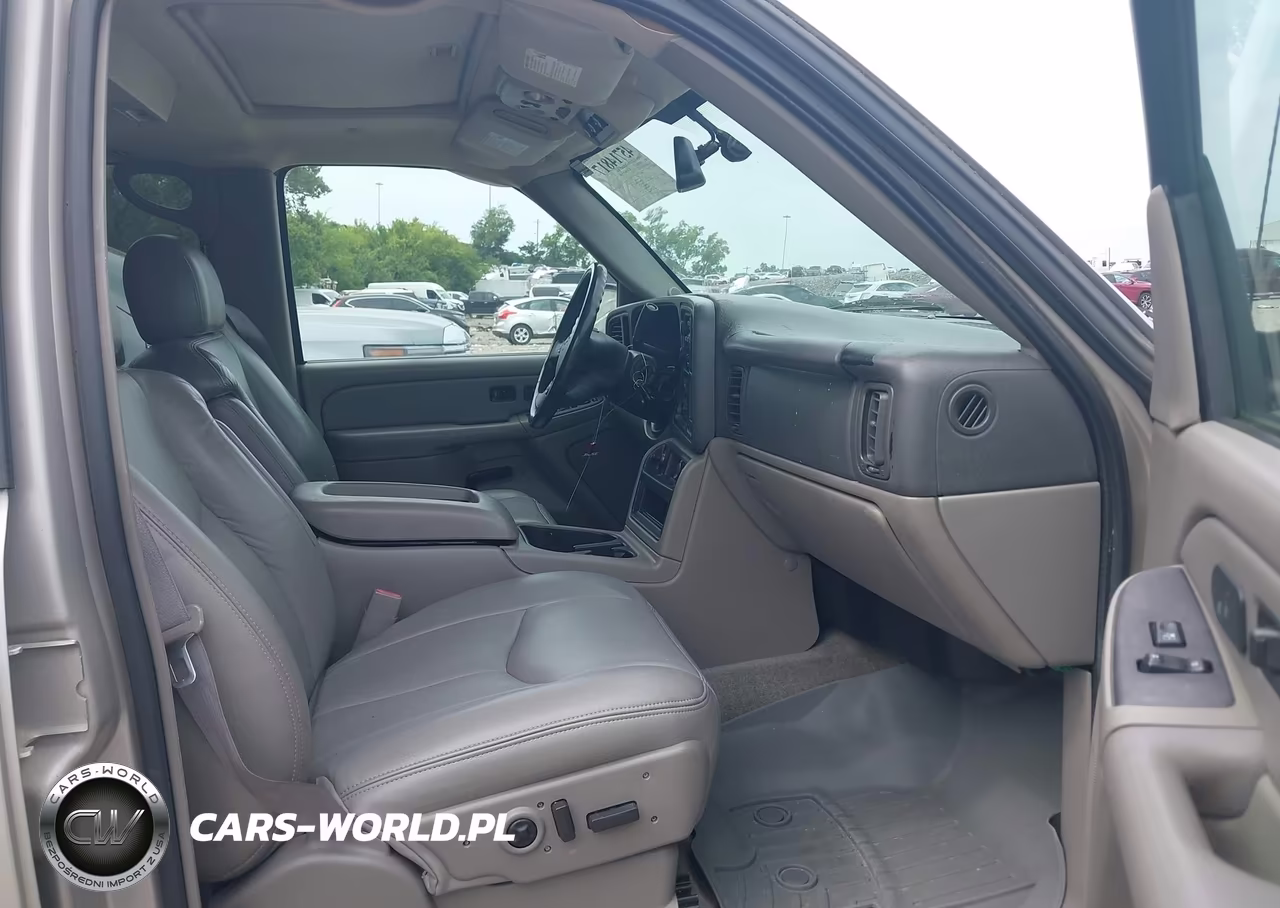 2005 Chevrolet Suburban 1500 Lt VIN:1GNEC16Z85R131454 - 5