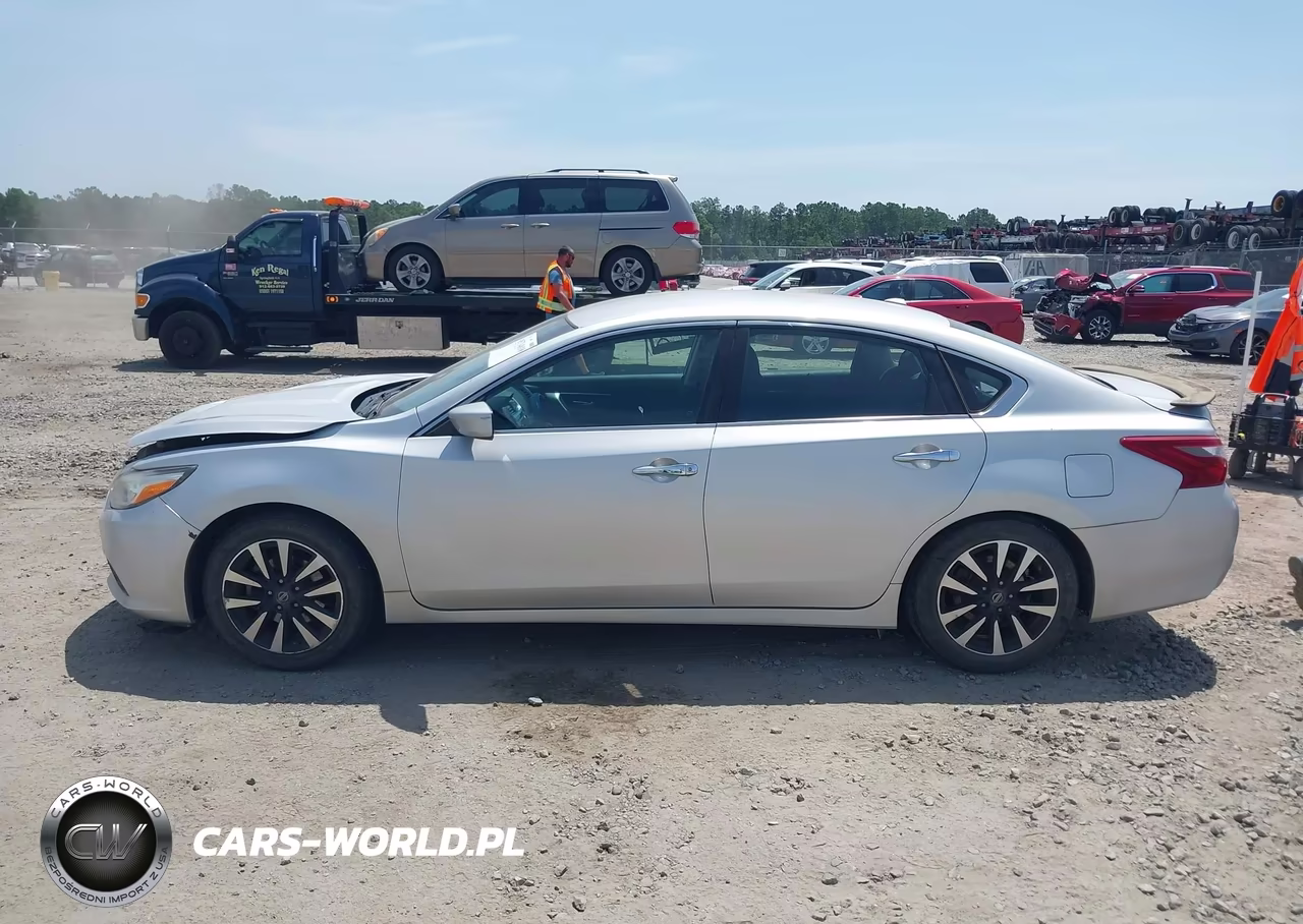 2018 Nissan Altima 2.5 Sv VIN:1N4AL3AP6JC207359 - 14
