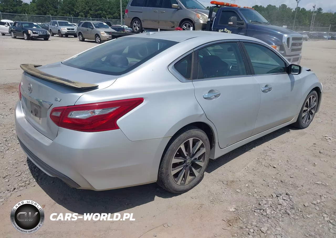 2018 Nissan Altima 2.5 Sv VIN:1N4AL3AP6JC207359 - 4