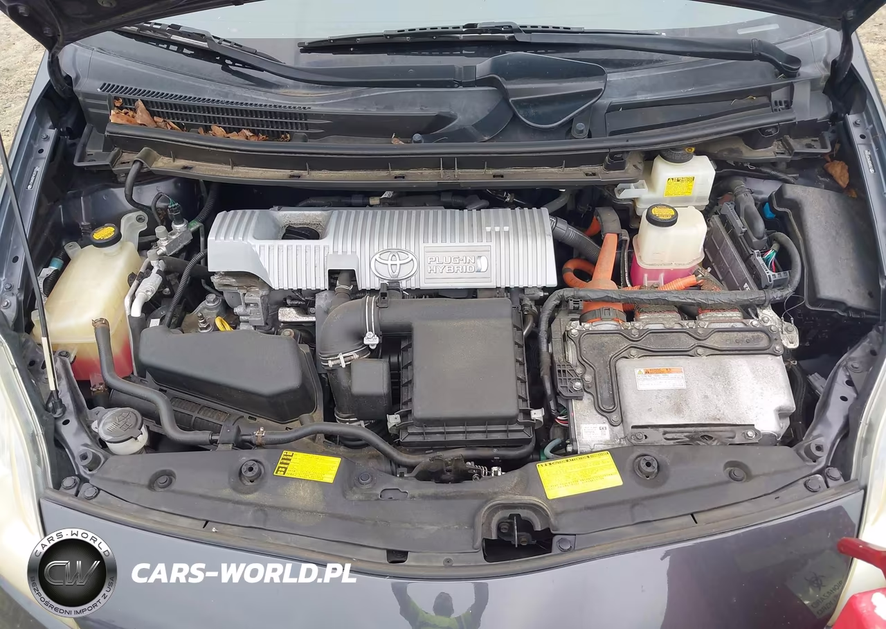 2012 Toyota Prius Plug-In VIN:JTDKN3DP4C3010066 - 10