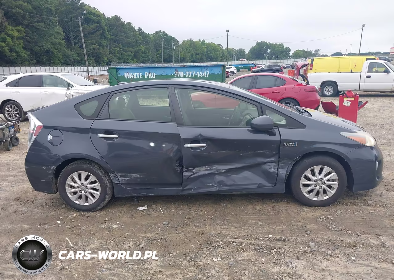 2012 Toyota Prius Plug-In VIN:JTDKN3DP4C3010066 - 13