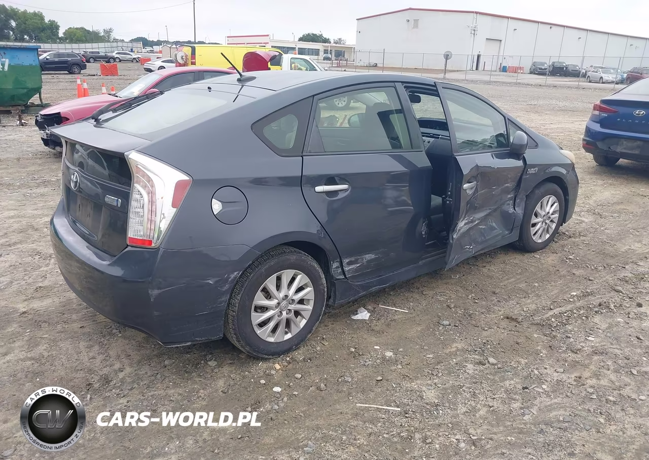 2012 Toyota Prius Plug-In VIN:JTDKN3DP4C3010066 - 4