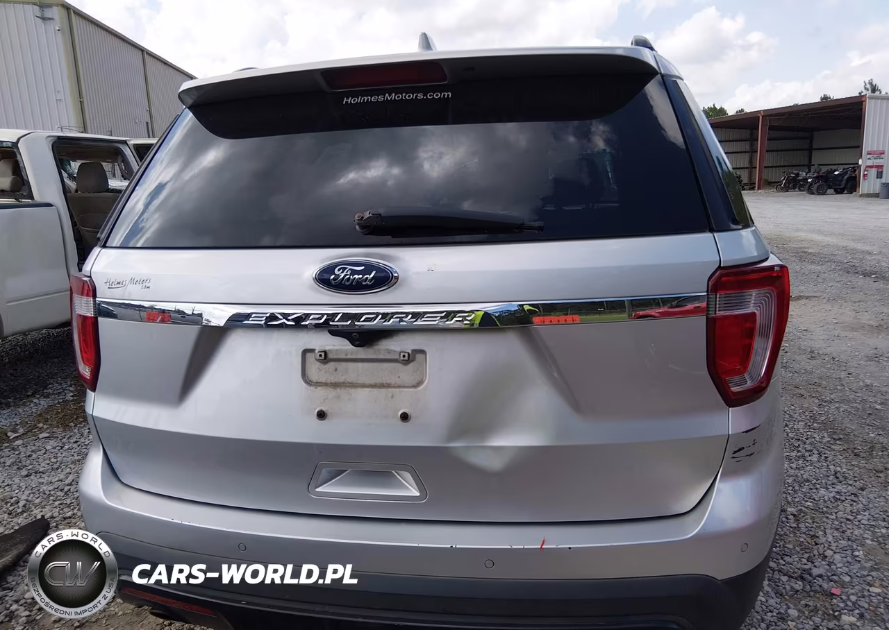 2017 Ford Explorer VIN:1FM5K7B8XHGB94336 - 6