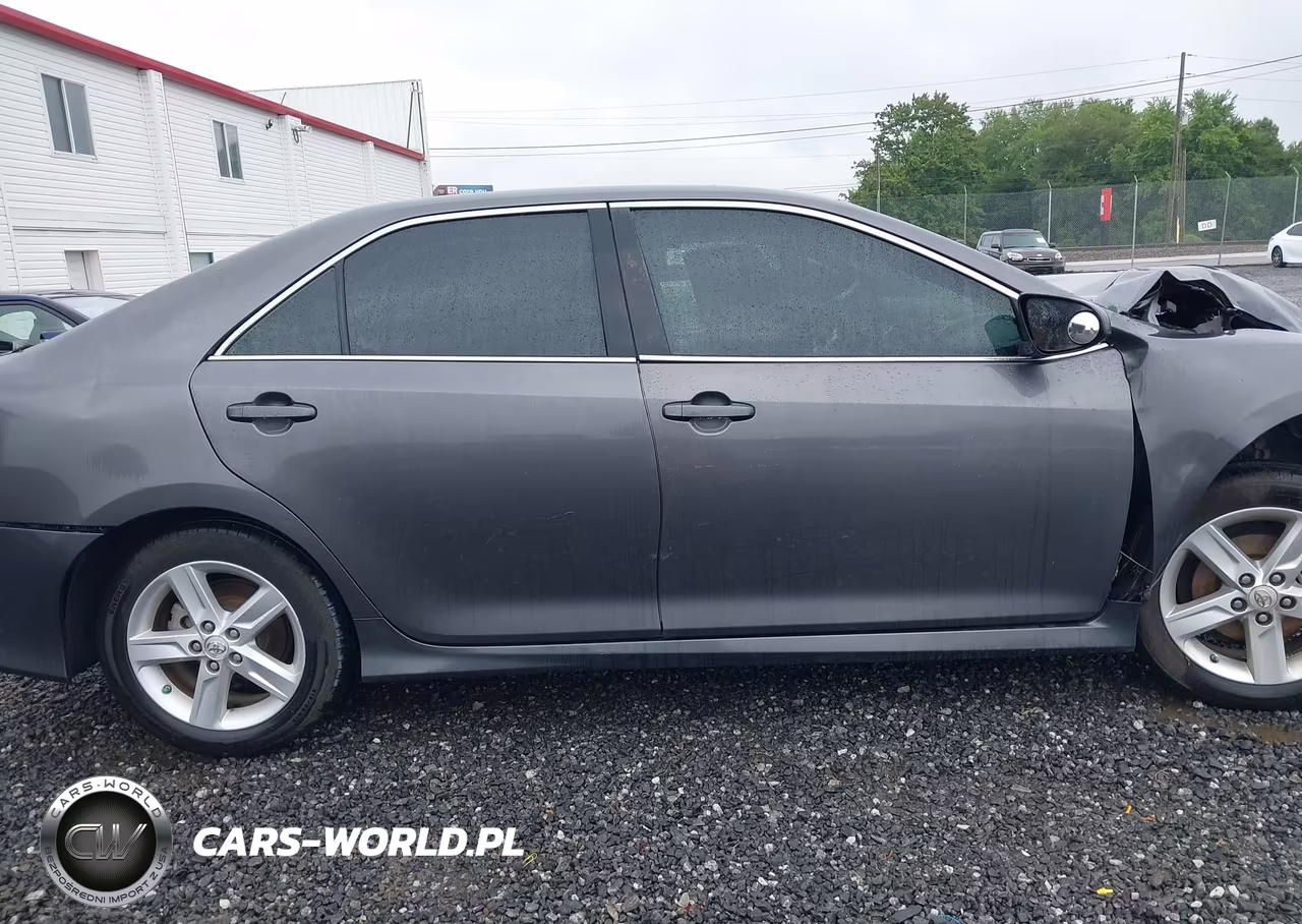 2014 Toyota Camry Se VIN:4T1BF1FK8EU322063 - 12
